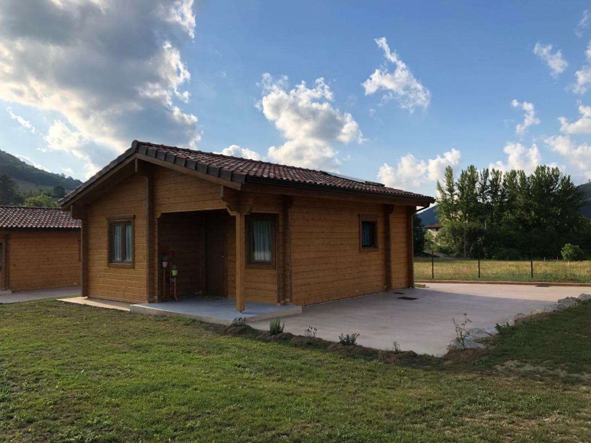 Satia Berri Villa Llanteno Ngoại thất bức ảnh